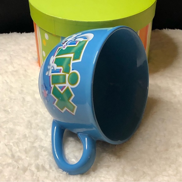 Vintage 2003 Large Rare General Mills Blue Trix Cereal Mug - Picture 9 of 10
